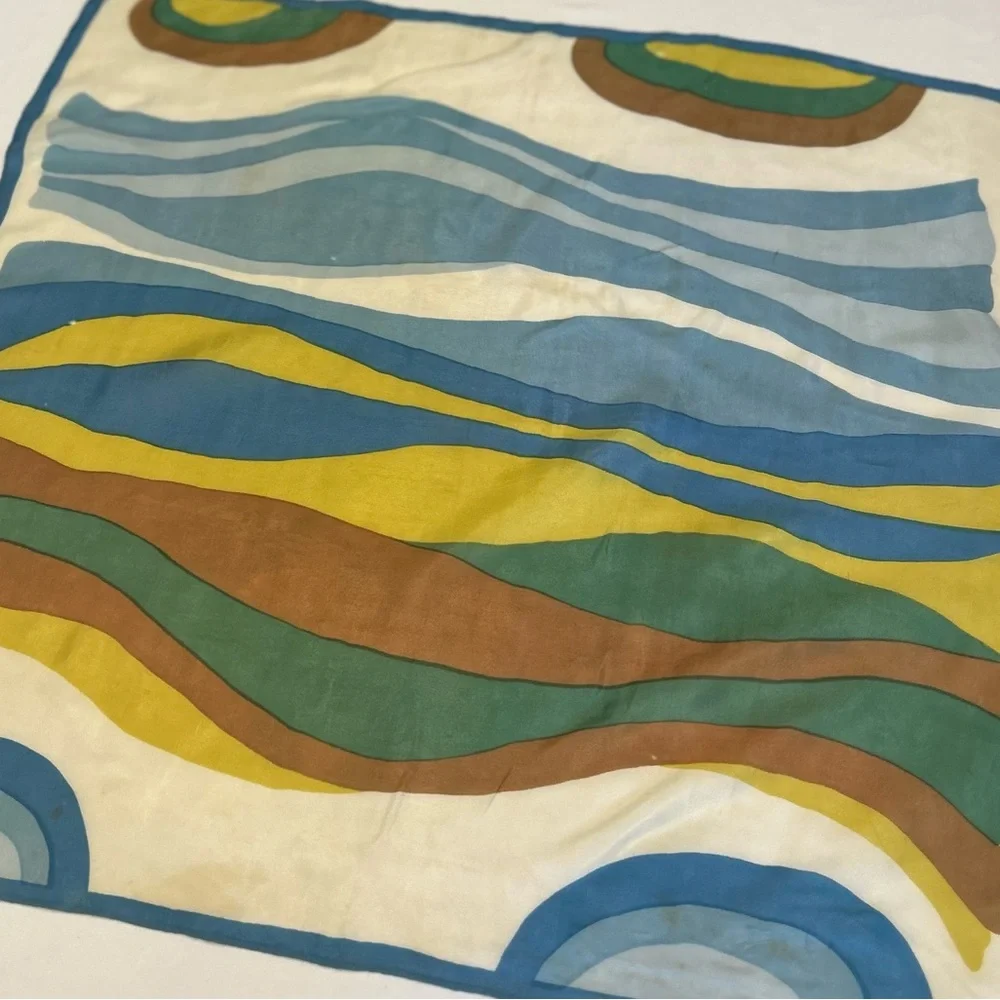 Mid Century Funky Vintage Scraf